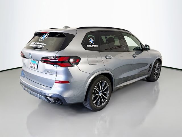Used 2025 BMW X5 xDrive50e w/ M Sport Package image 7