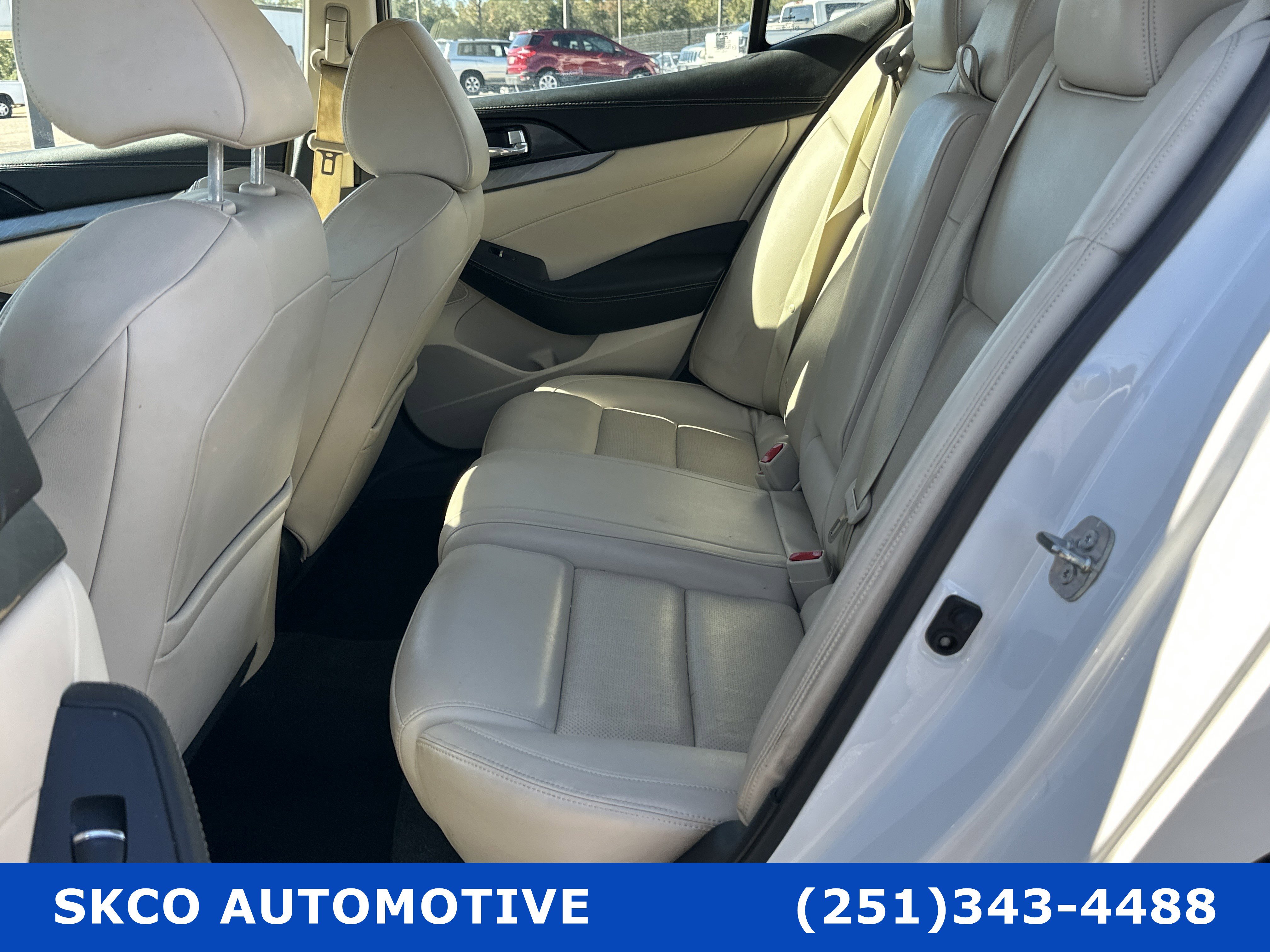 Used 2018 Nissan Maxima 3.5 SV image 13