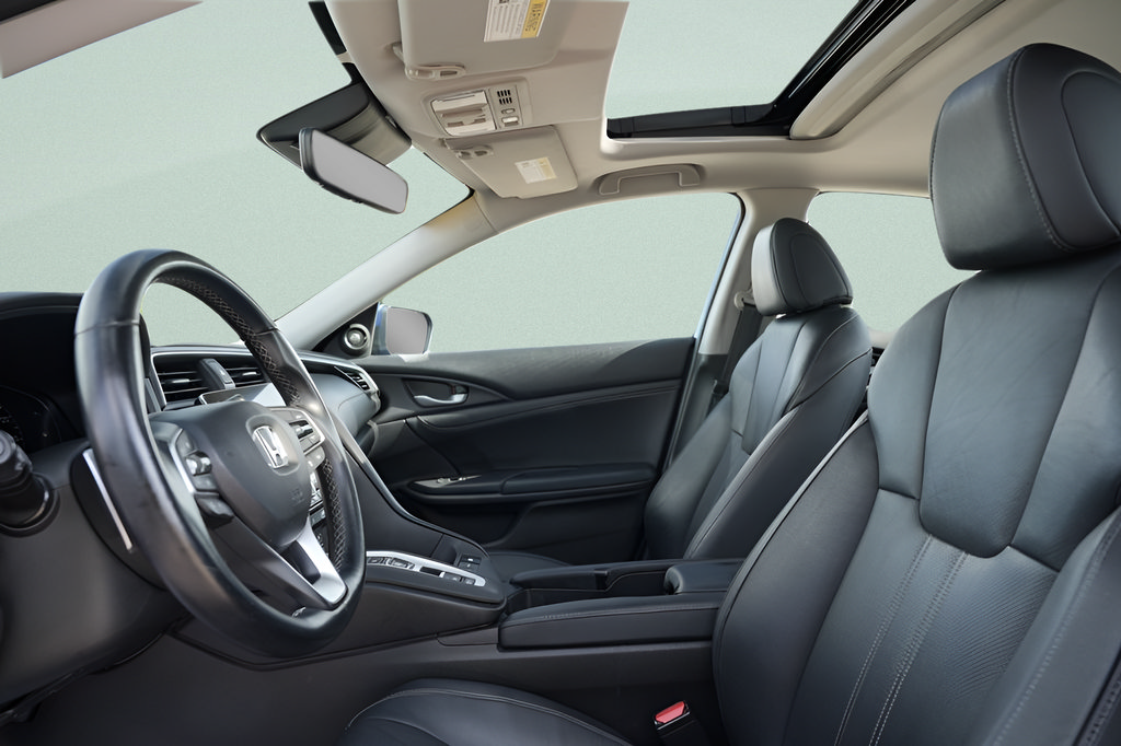 Used 2019 Honda Insight Touring image 23