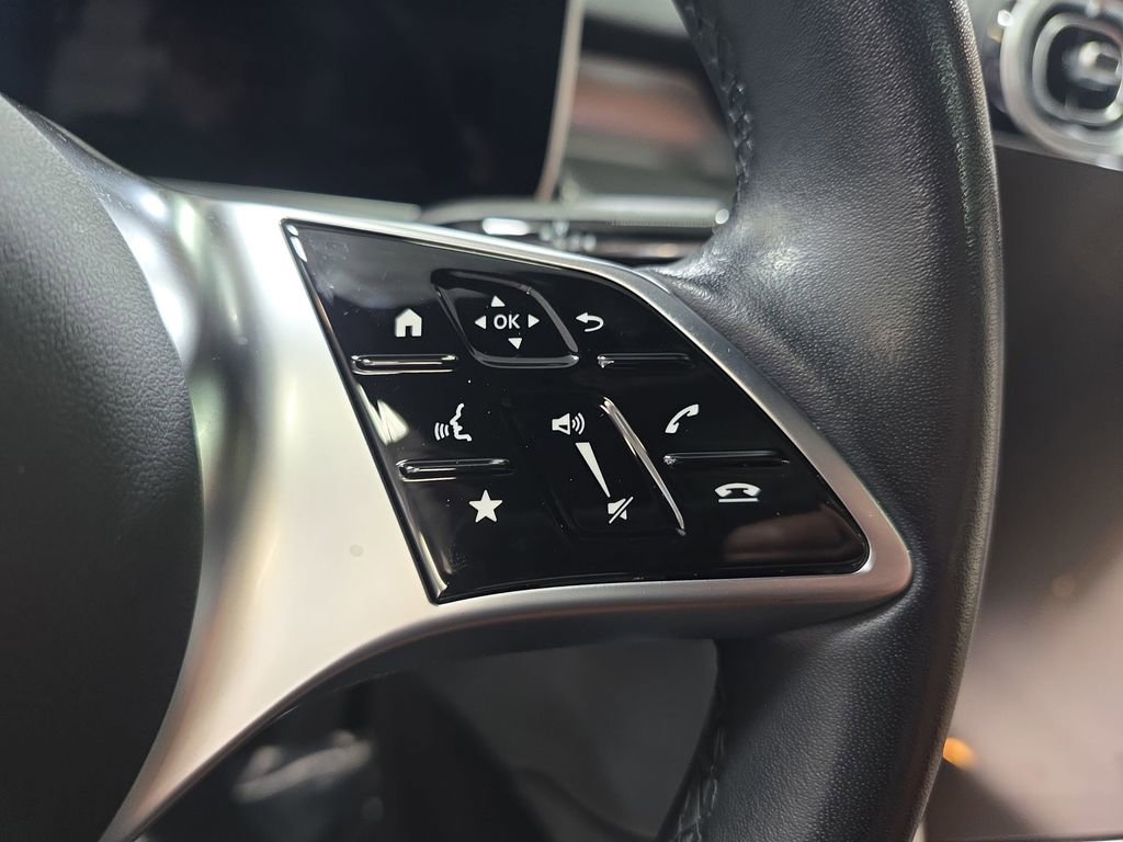 Used 2022 Mercedes-Benz C 300 4MATIC Sedan image 16