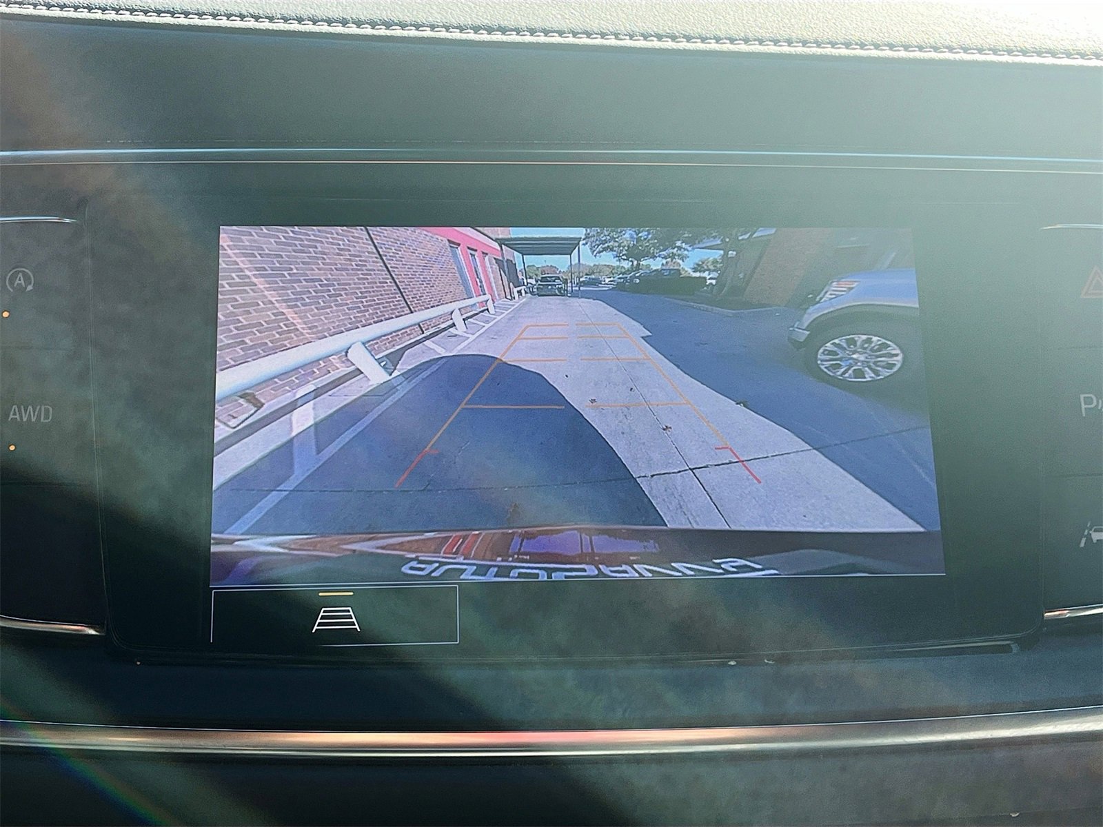 Used 2024 Buick Enclave Essence w/ Experience Buick Package image 13