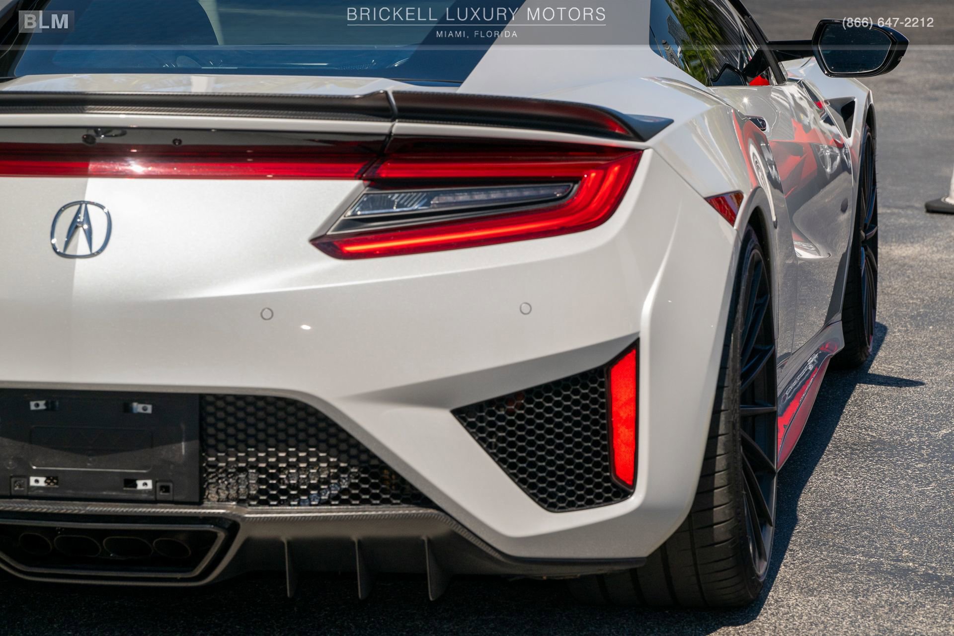 Used 2017 Acura NSX image 42