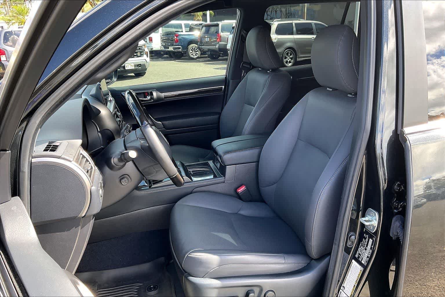 Used 2023 Lexus GX 460 Premium AWD/4WD image 11