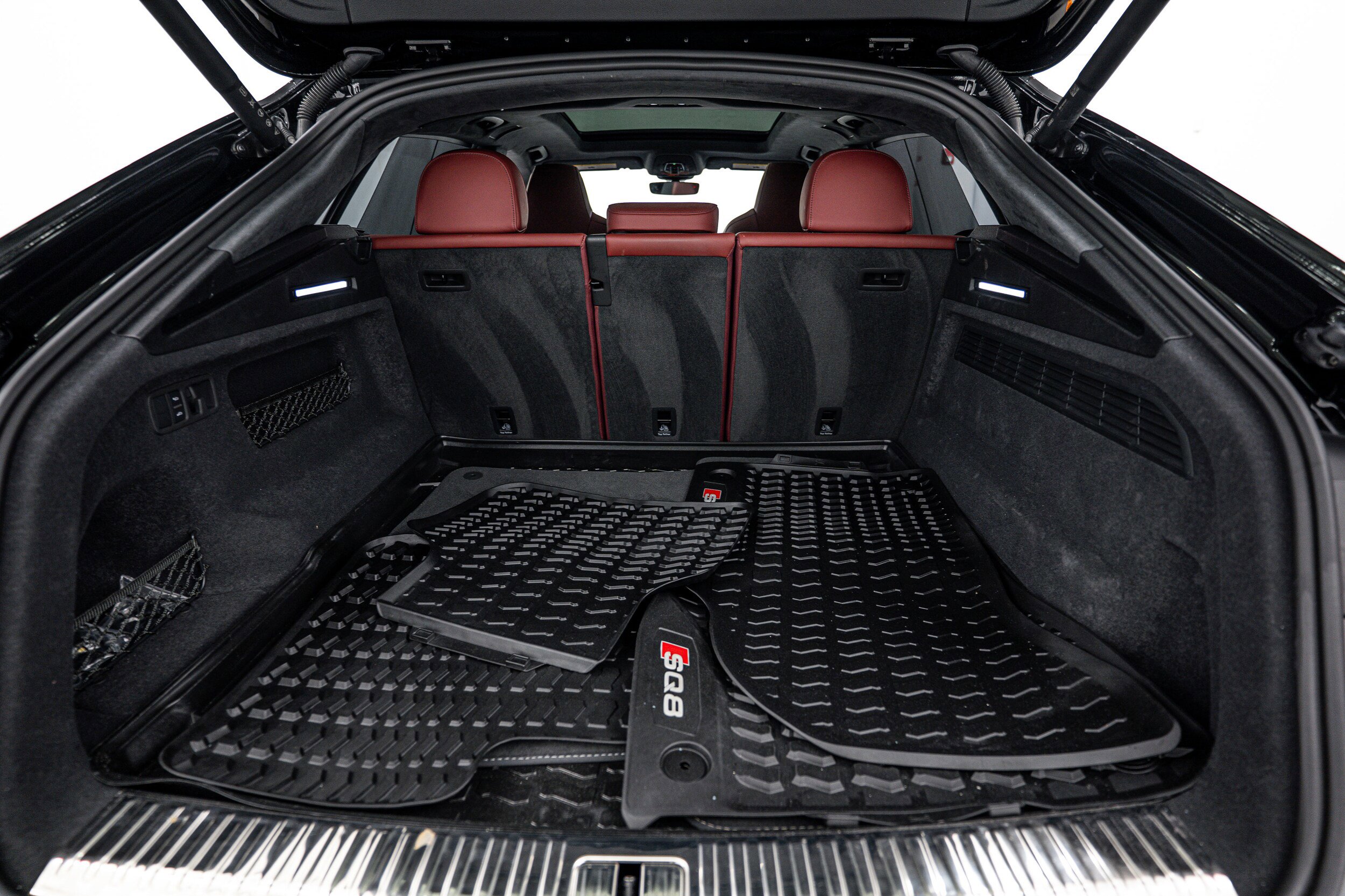 Certified 2024 Audi SQ8 Prestige image 11