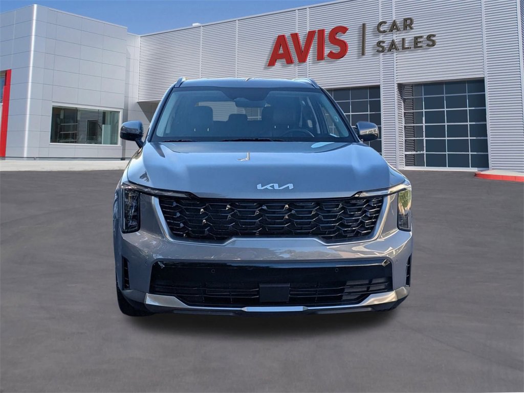 Used 2024 Kia Sorento S image 2