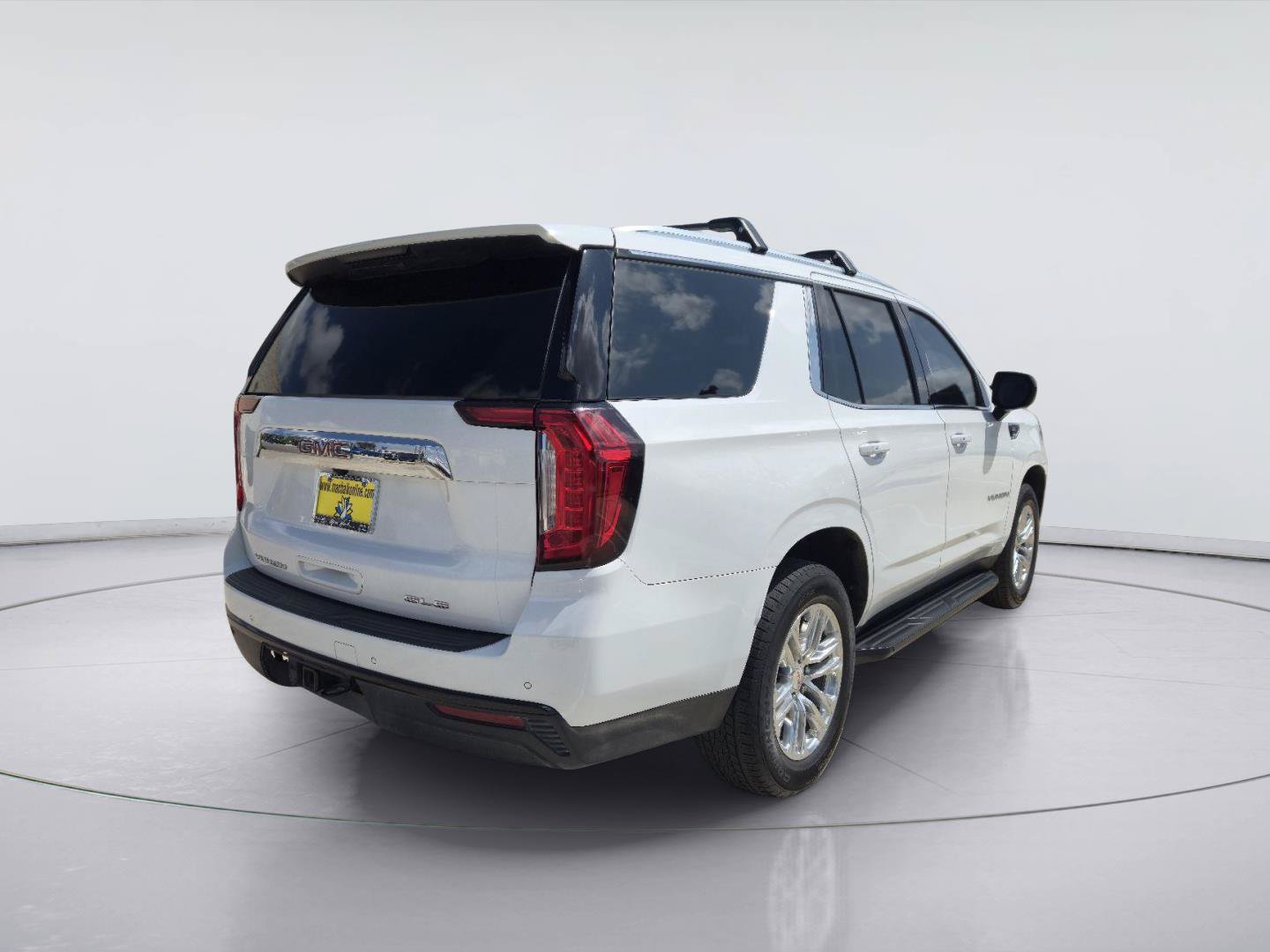 Used 2022 GMC Yukon SLE RWD image 5