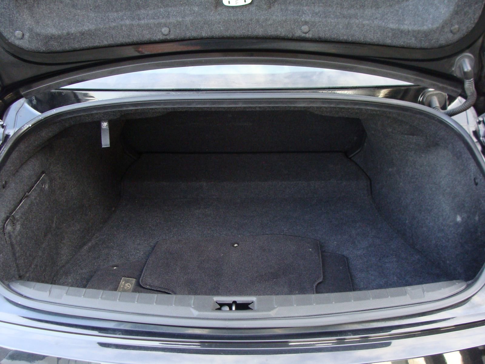 Used 2017 INFINITI Q60 w/ Premium Plus Package 2.0T image 36