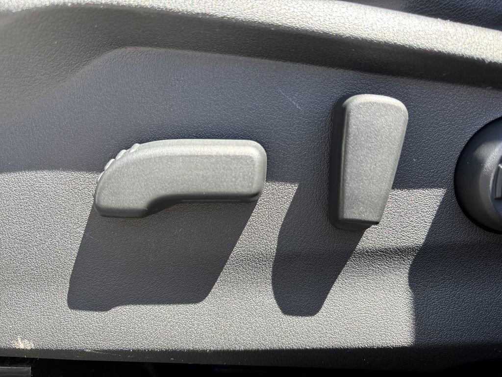 Used 2020 Subaru Forester Sport AWD/4WD image 26