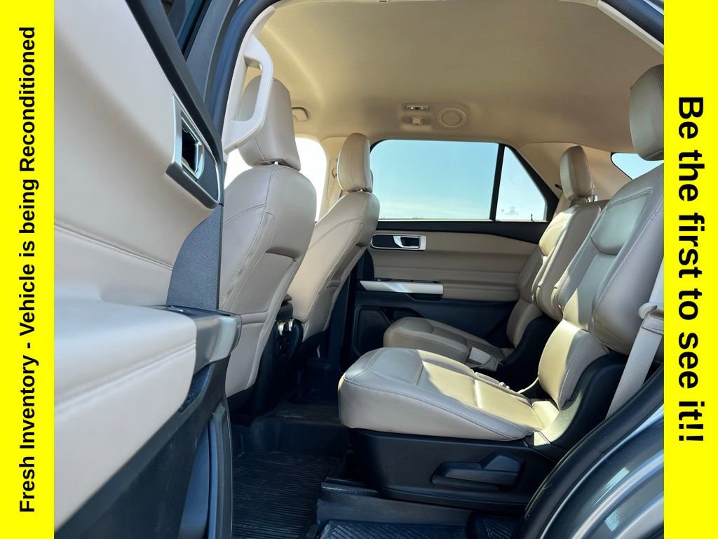 Used 2022 Ford Explorer XLT AWD/4WD image 22