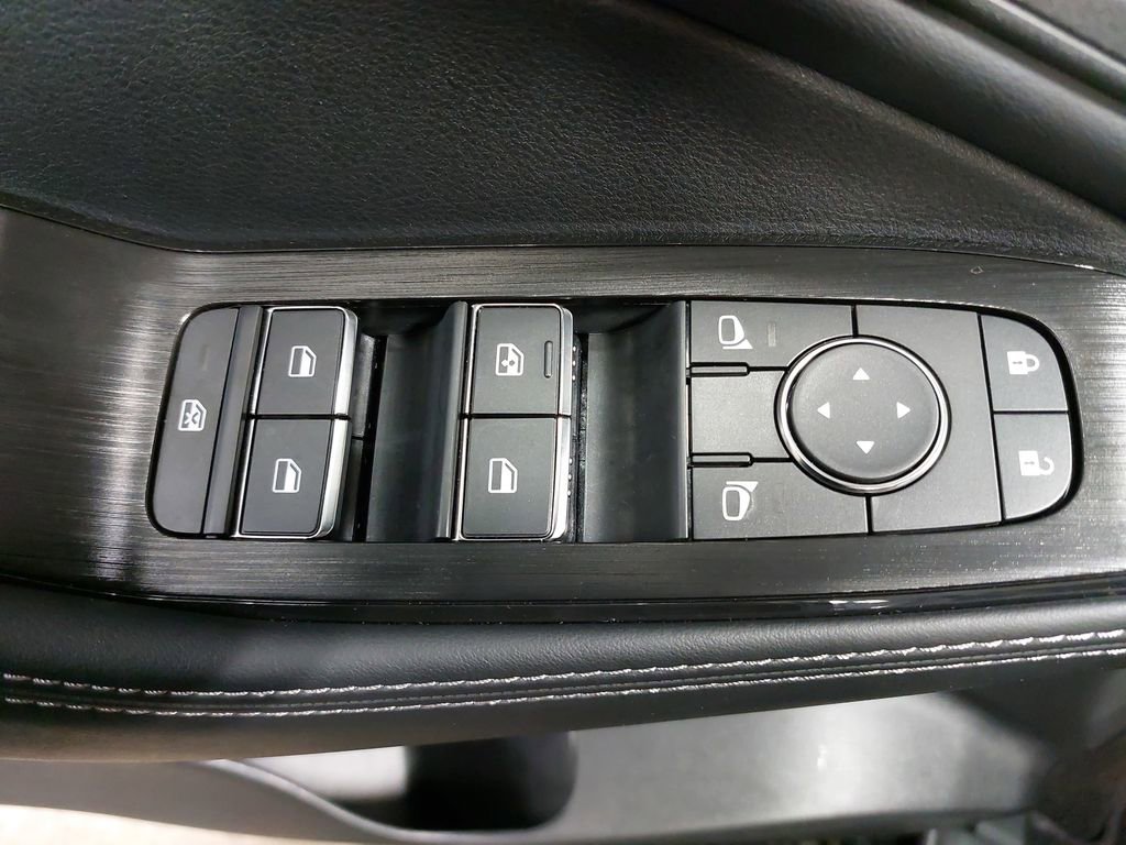 Certified 2025 Nissan Rogue SL image 54