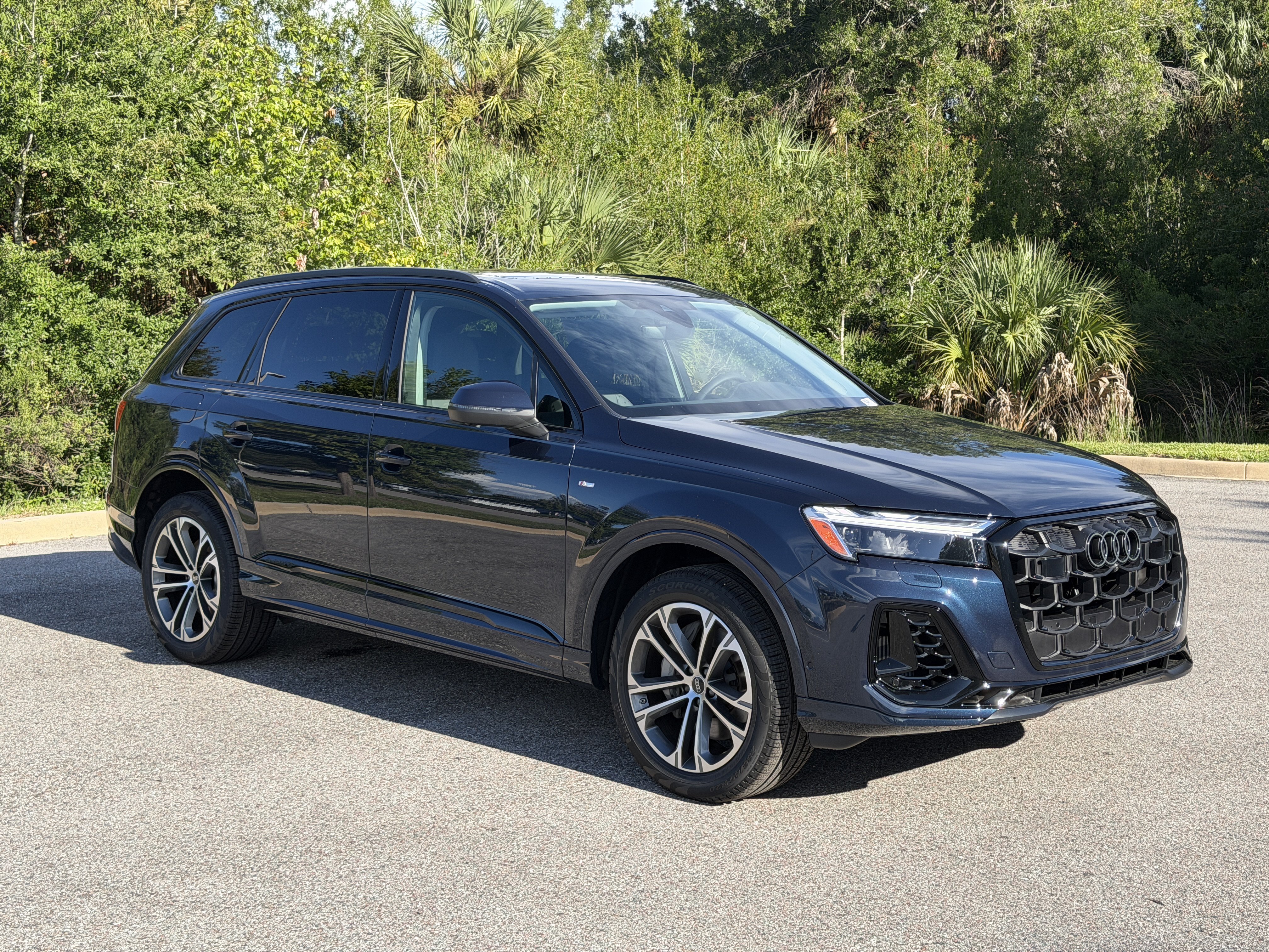 New 2026 Audi Q7 3.0T Premium