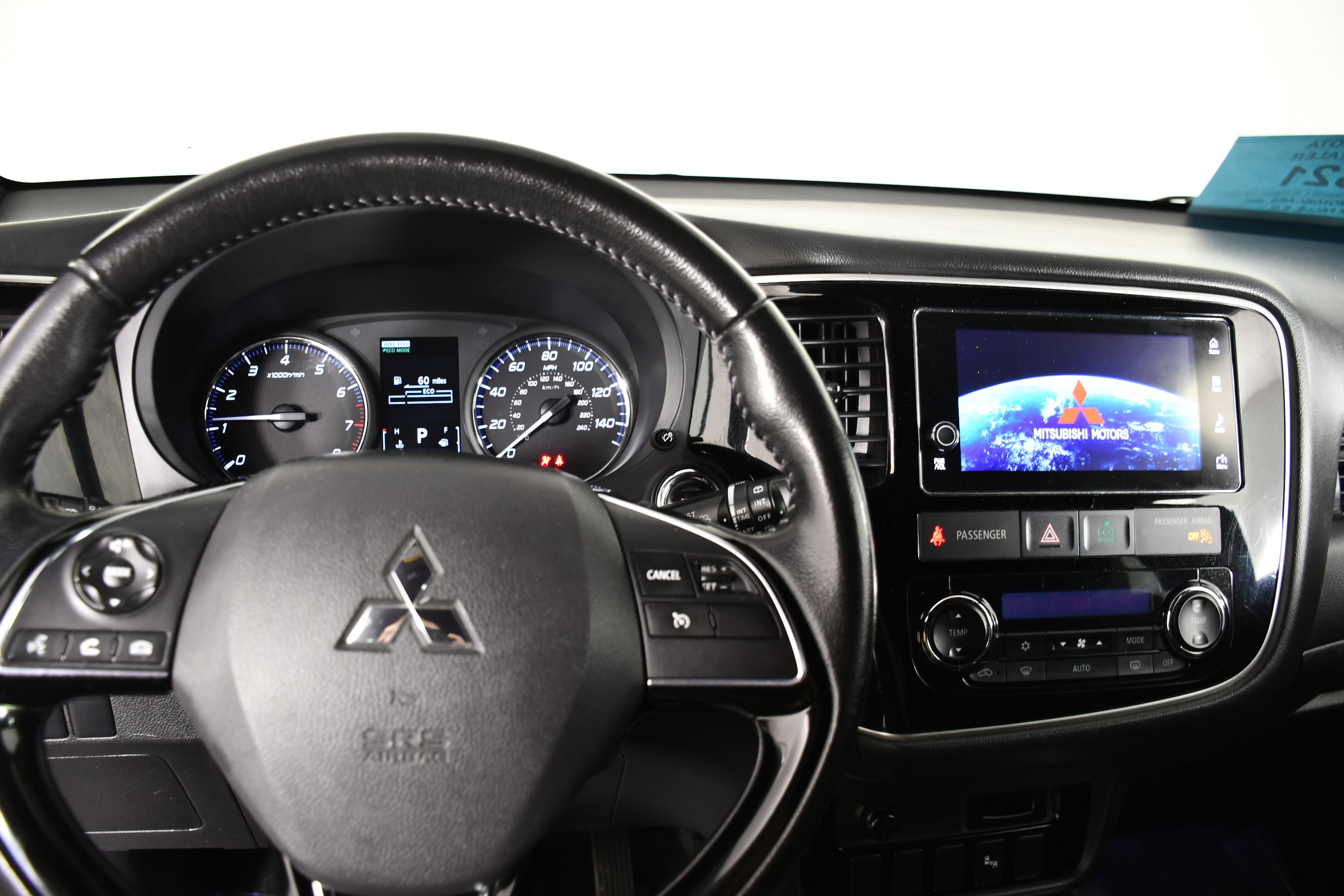 Used 2018 Mitsubishi Outlander LE AWD/4WD image 16