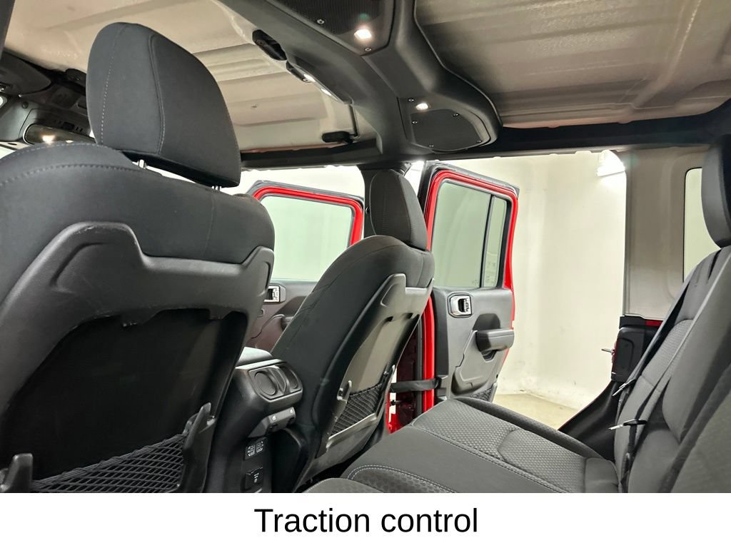 Used 2025 Jeep Wrangler Unlimited Rubicon 4xe w/ Safety Group AWD/4WD image 30