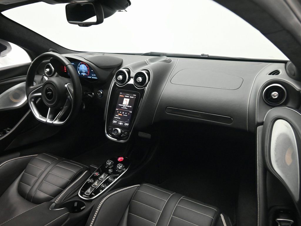 Used 2025 McLaren GTS RWD image 28