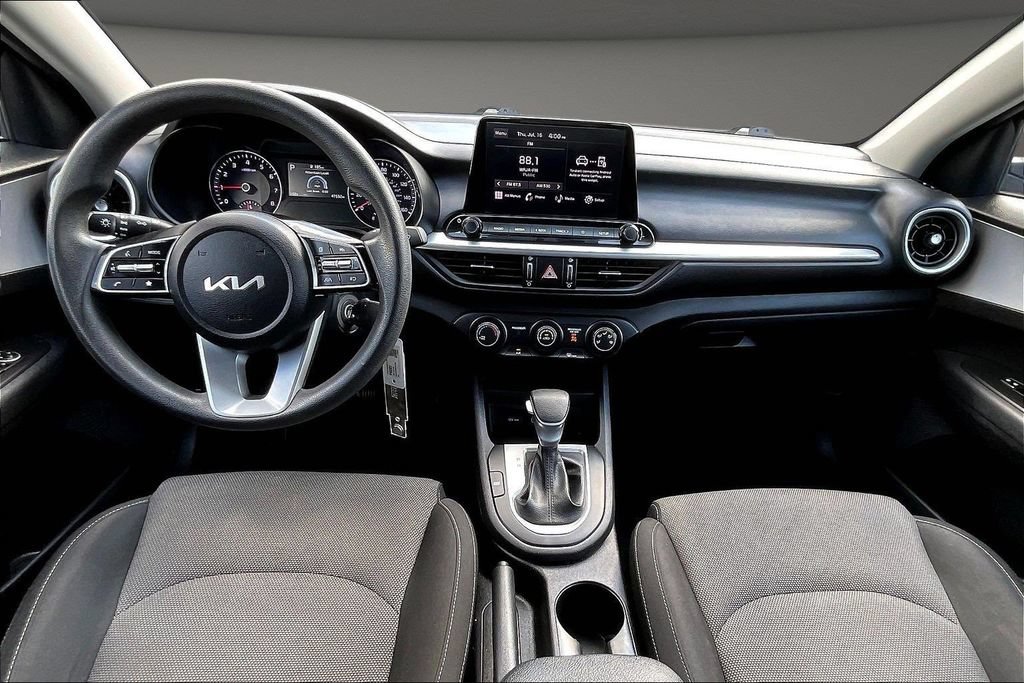 Used 2024 Kia Forte LXS FWD image 11
