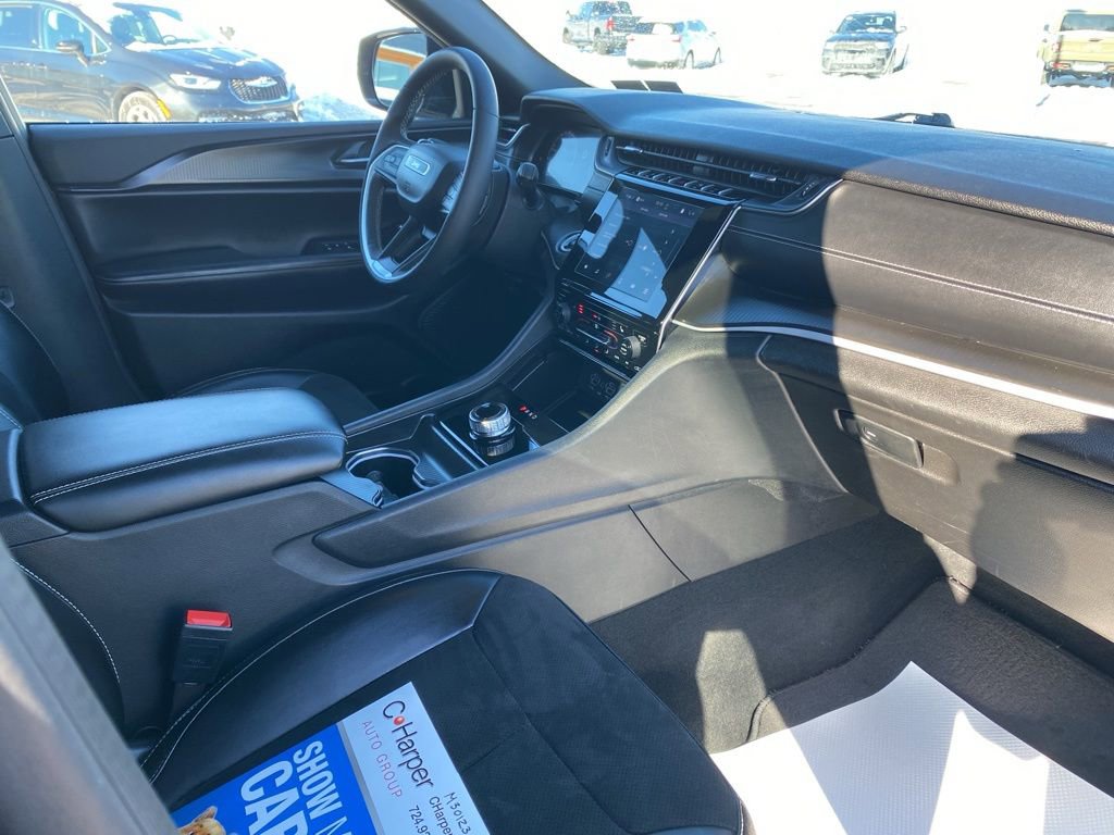 Certified 2024 Jeep Grand Cherokee L Altitude image 10