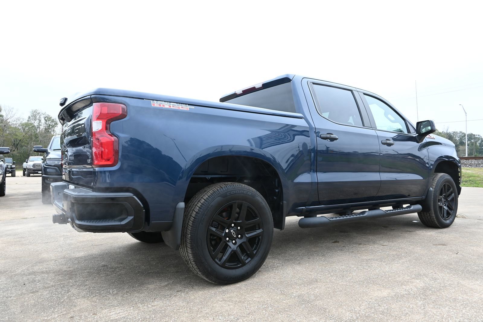 Used 2022 Chevrolet Silverado 1500 LT Trail Boss w/ Safety Package image 3