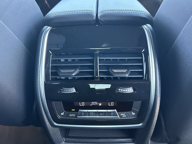 New 2027 BMW X7 M60i AWD/4WD image 15