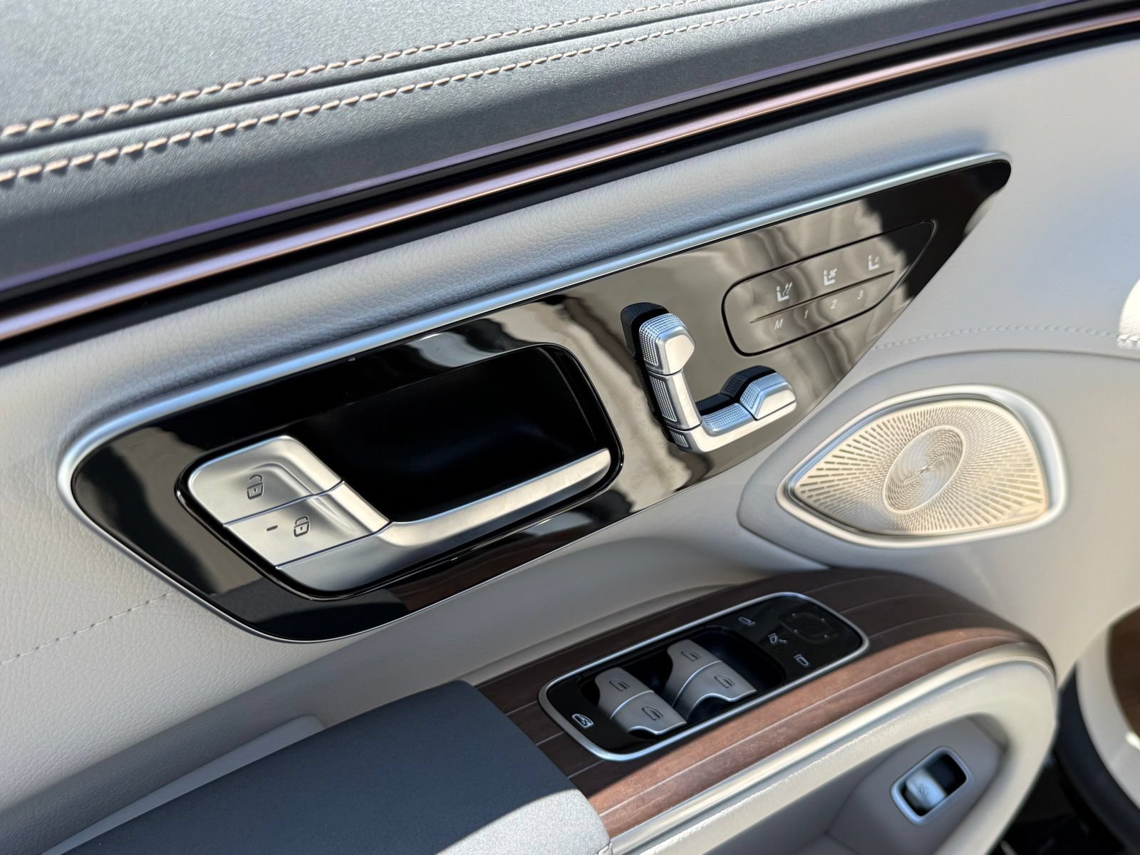 New 2026 Mercedes-Benz EQS 450+ 4MATIC Sedan image 17