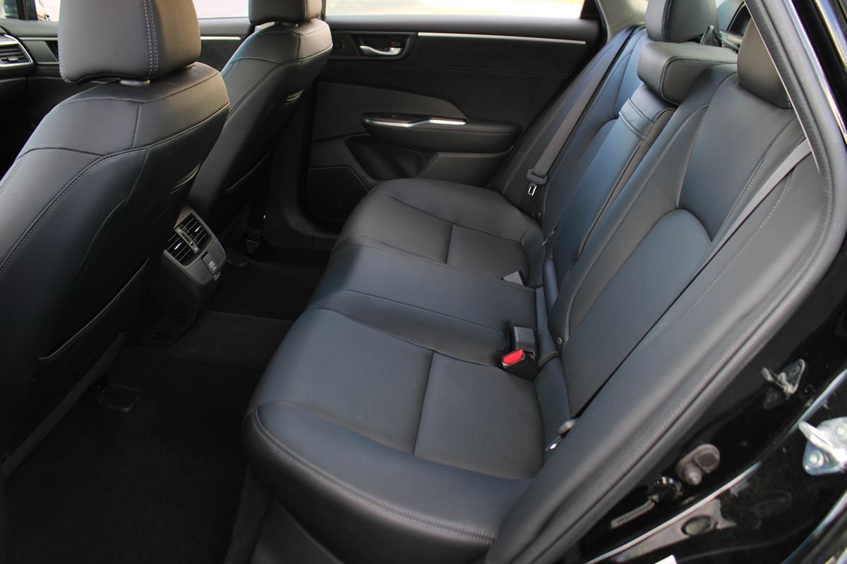 Used 2021 Honda Clarity Touring image 16