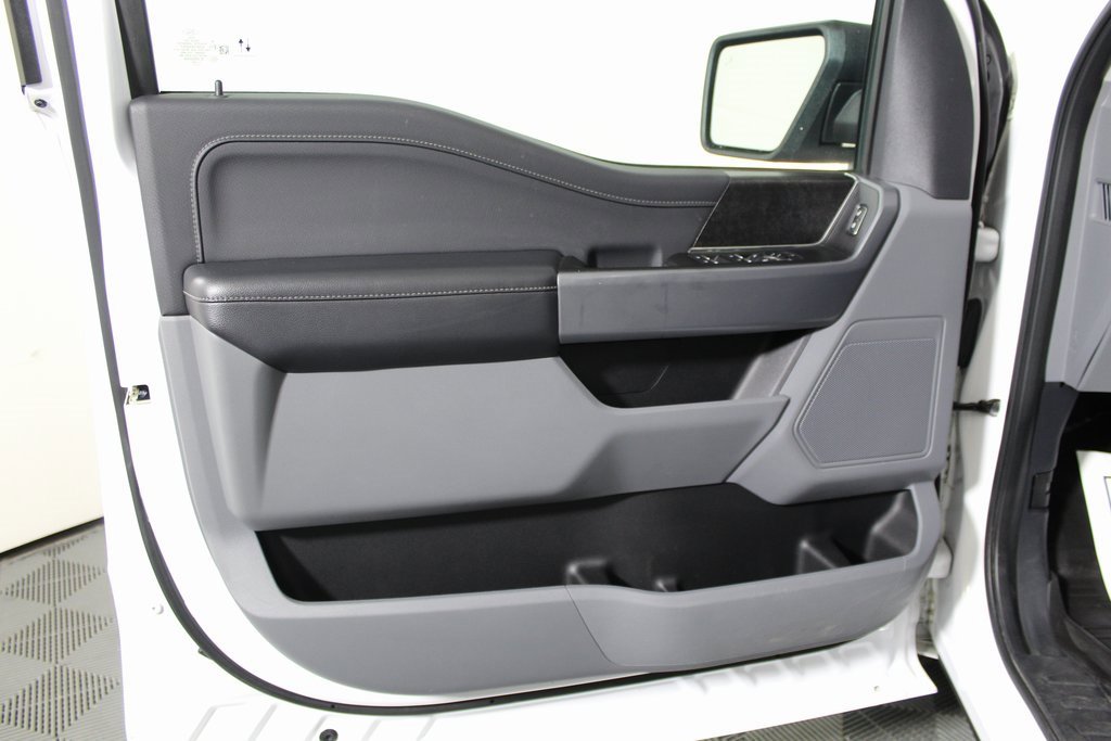 Used 2022 Ford F150 XLT w/ Equipment Group 301A Mid image 19