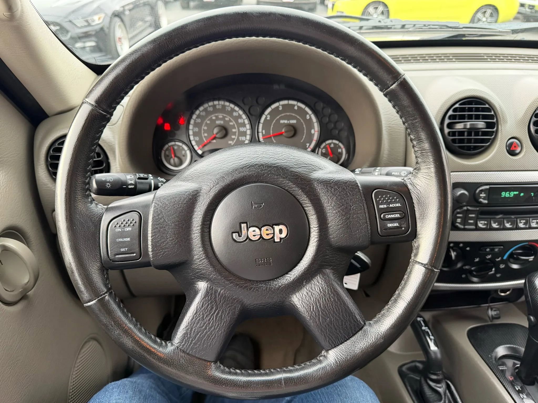 Used 2006 Jeep Liberty Sport AWD/4WD image 8