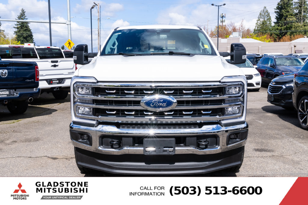 Used 2024 Ford F250 Lariat AWD/4WD image 2