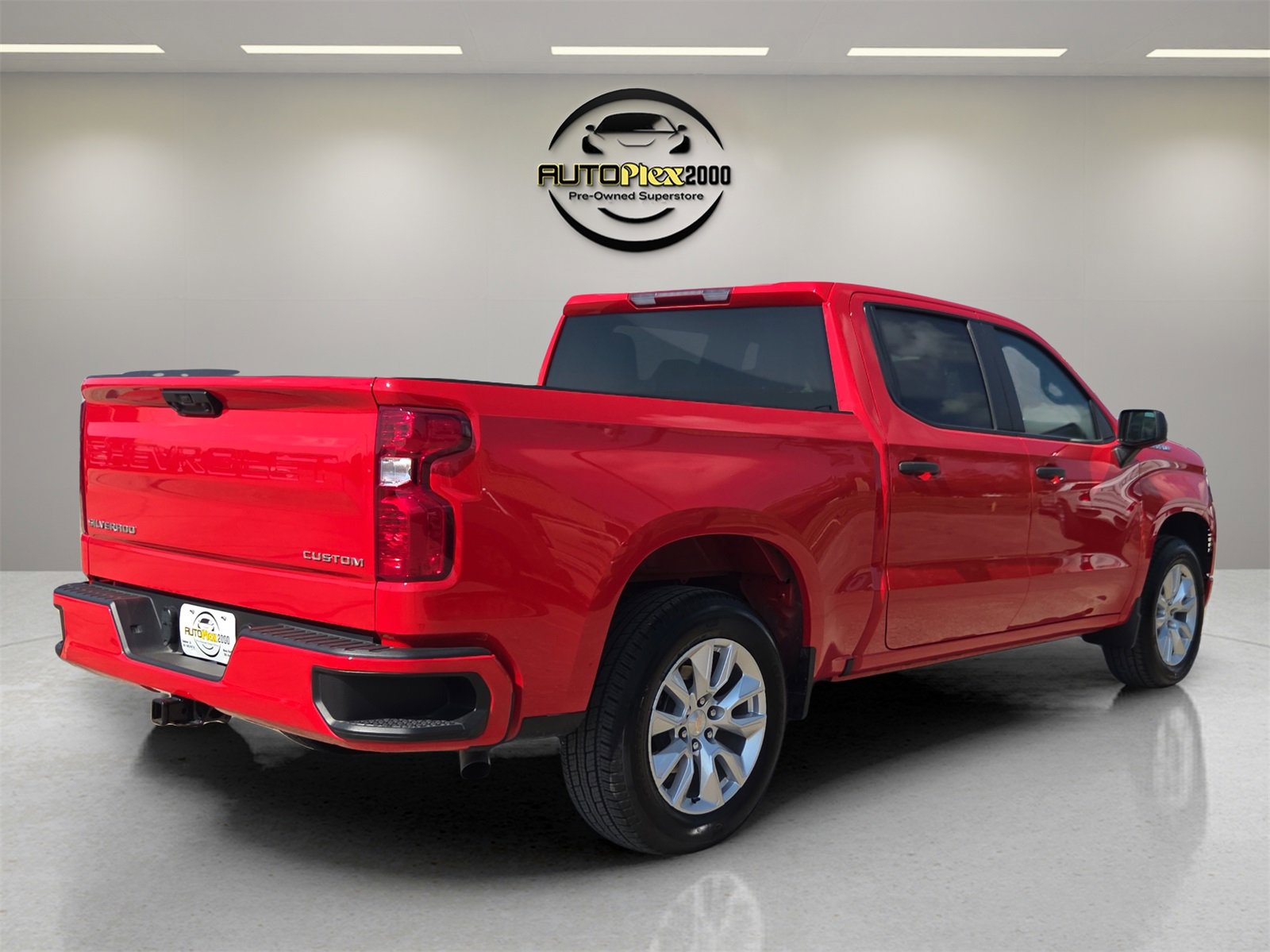 Used 2024 Chevrolet Silverado 1500 Custom image 7