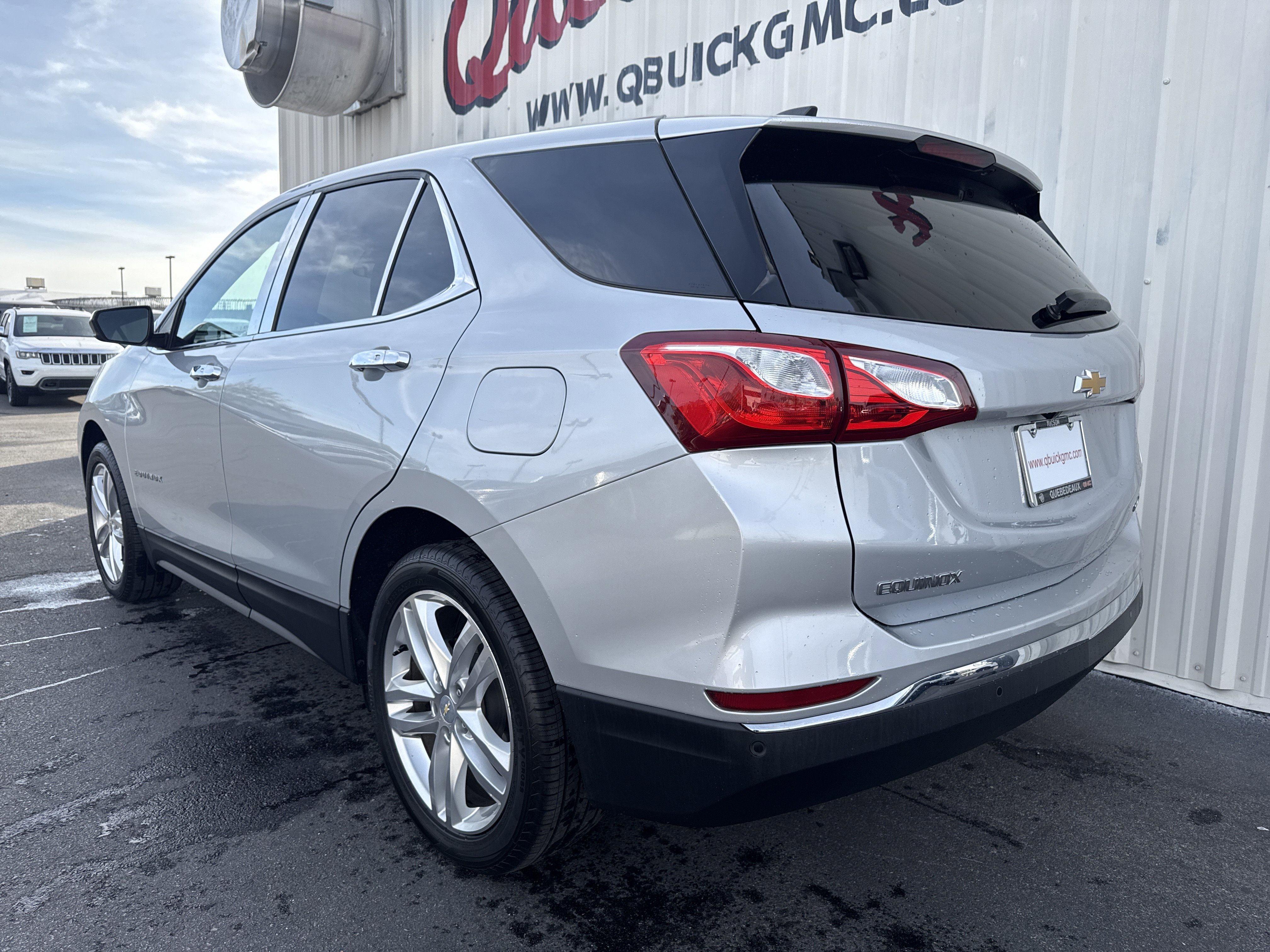 Used 2020 Chevrolet Equinox LT image 10