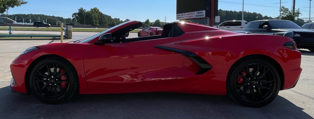 Used 2024 Chevrolet Corvette Stingray Convertible w/ Z51 Performance Package image 34