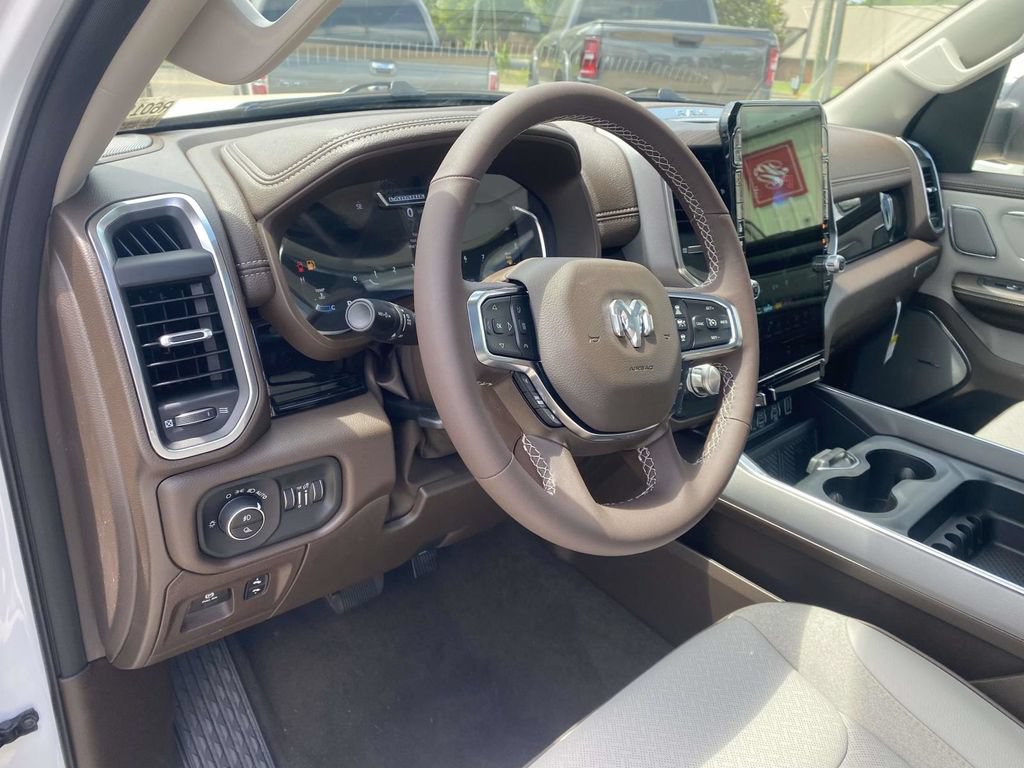 New 2026 RAM 1500 Laramie AWD/4WD image 46