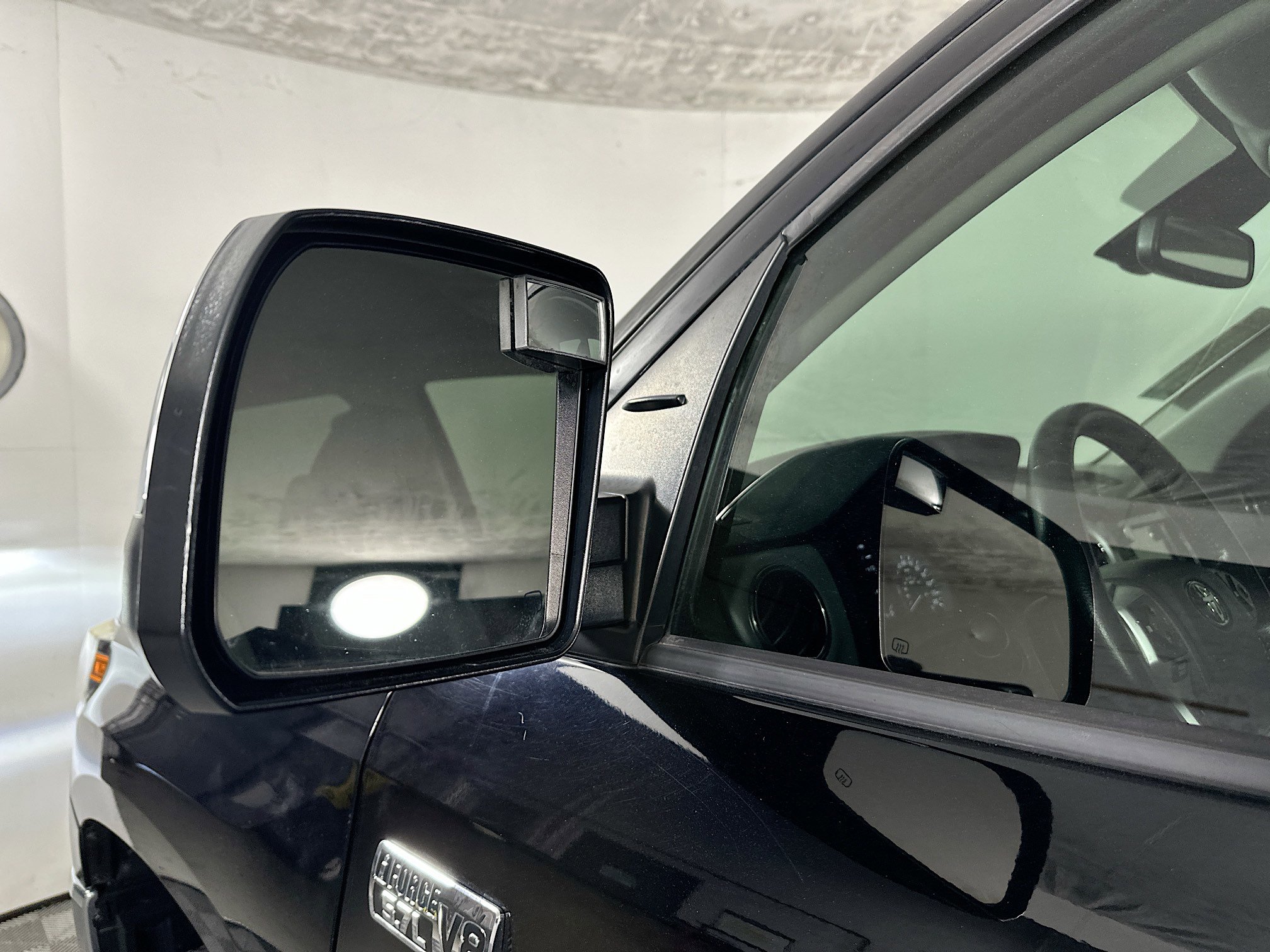 Used 2020 Toyota Tundra Limited w/ TRD Off-Road Package AWD/4WD image 10