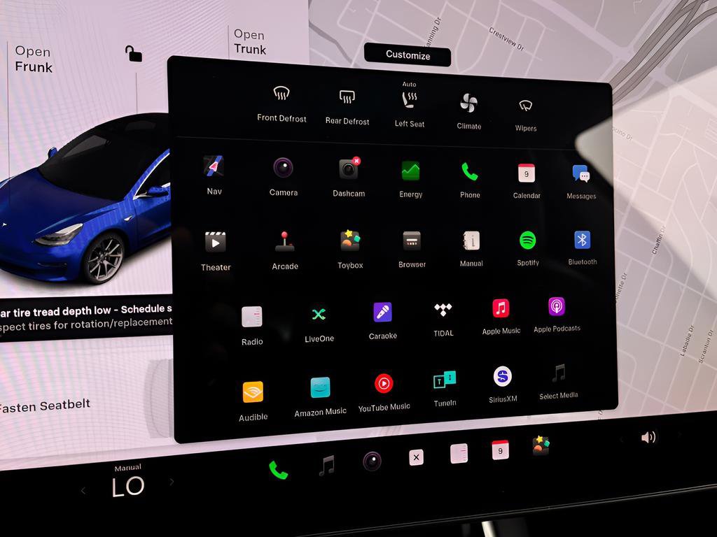 Used 2019 Tesla Model 3 Mid Range image 11