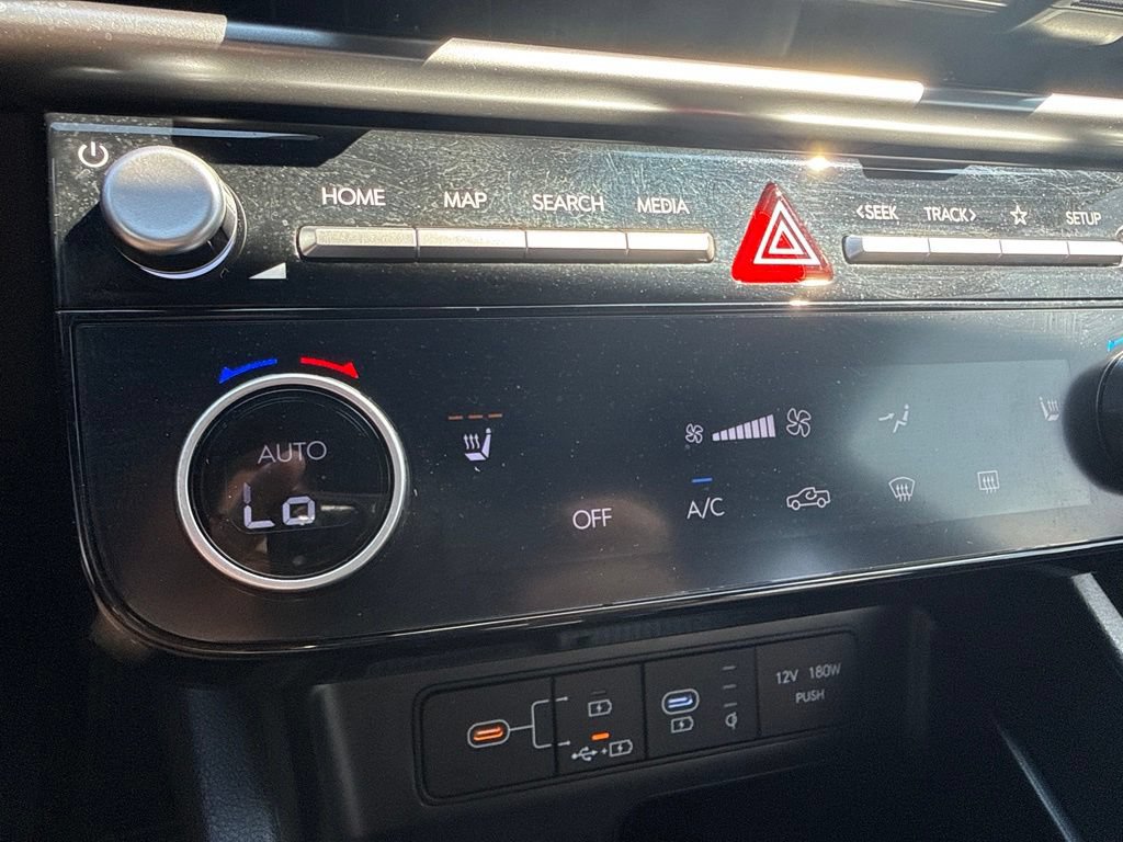 Used 2025 Hyundai Santa Cruz XRT AWD/4WD image 21