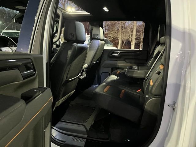 Used 2025 GMC Sierra 3500 AT4 AWD/4WD image 22
