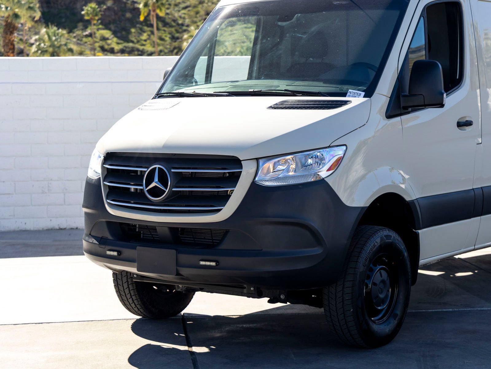 Used 2022 Mercedes-Benz Sprinter 2500 w/ Acoustic Package image 5