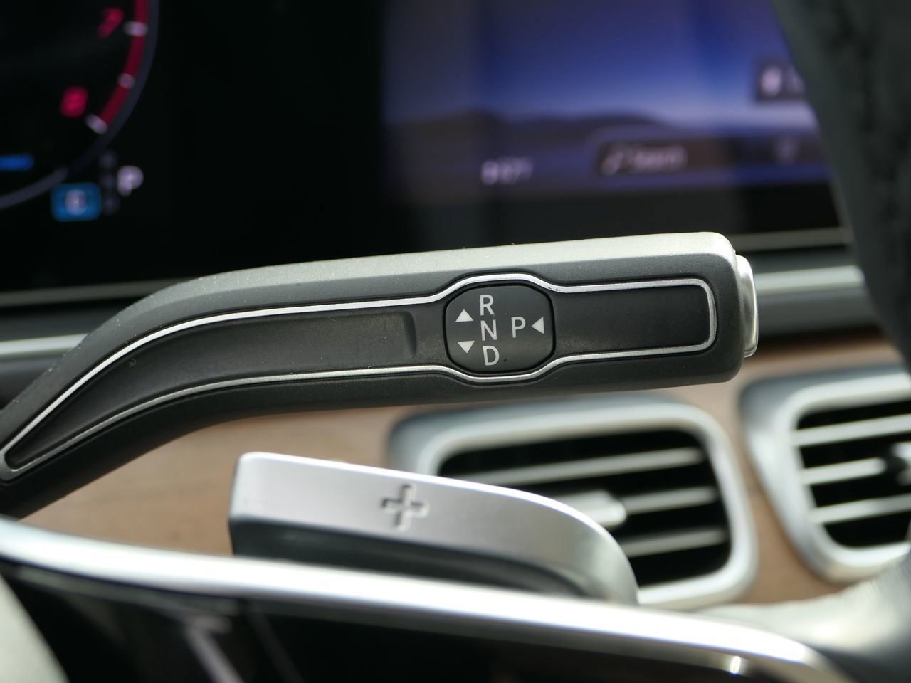 Used 2024 Mercedes-Benz GLE 450 4MATIC image 22