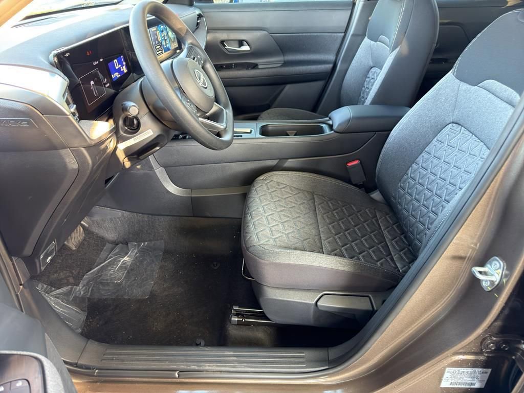 New 2026 Nissan Kicks SV image 15