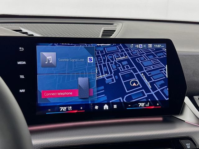 Used 2025 BMW X2 M35i w/ Premium Package image 15