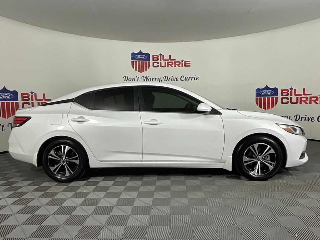 Used 2021 Nissan Sentra SV FWD image 2