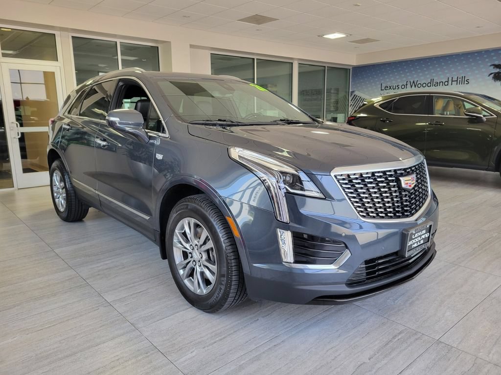 Used 2020 Cadillac XT5 Premium Luxury w/ LPO, Floor Liner Package AWD/4WD image 6