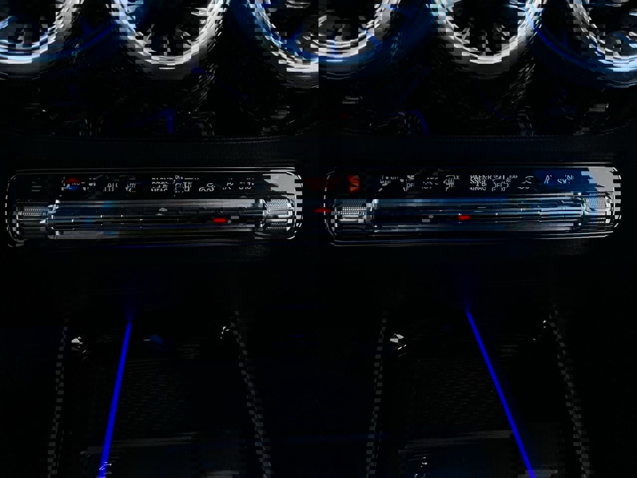 Used 2025 Mercedes-Benz GLA 250 4MATIC image 29