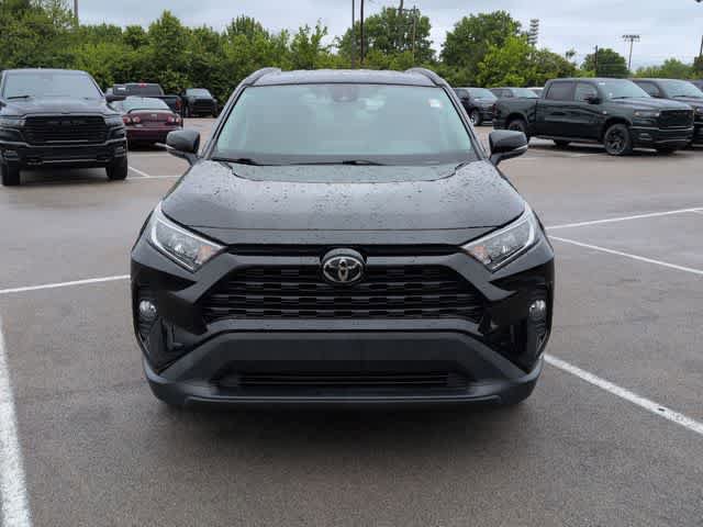 Used 2021 Toyota RAV4 XLE FWD image 3