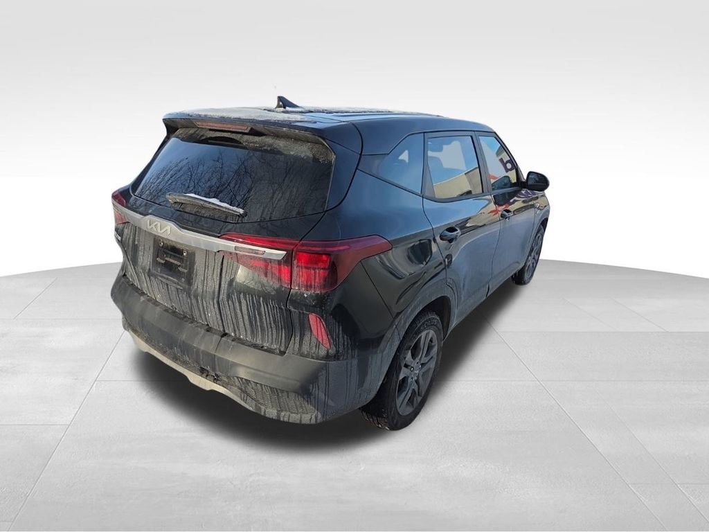 Certified 2023 Kia Seltos LX image 7