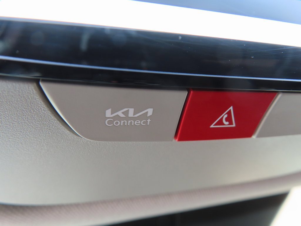 Used 2024 Kia Seltos EX image 13