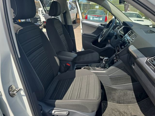 Used 2023 Volkswagen Tiguan S image 10