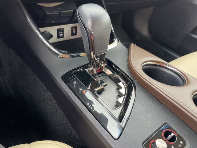 Used 2018 Toyota Avalon XLE Premium FWD image 22