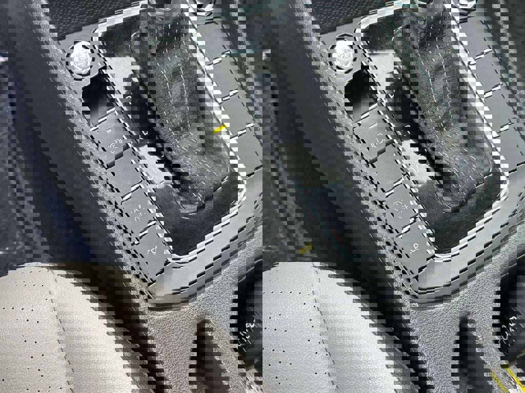 Used 2019 Volkswagen Jetta R-Line image 32