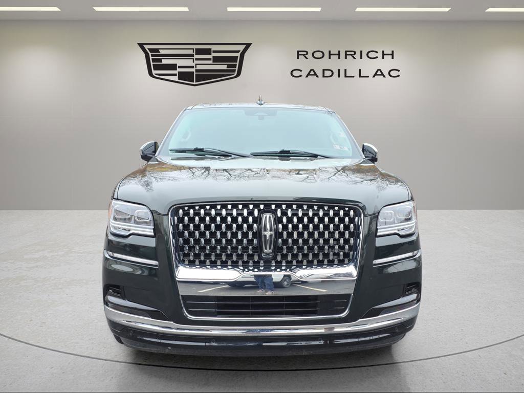 Used 2022 Lincoln Navigator Black Label image 8