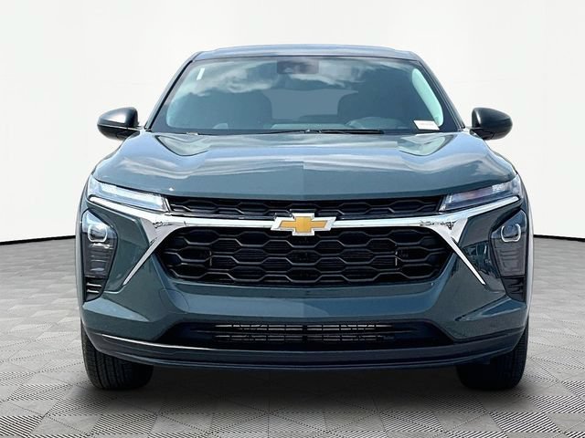 New 2026 Chevrolet Trax LS FWD image 2